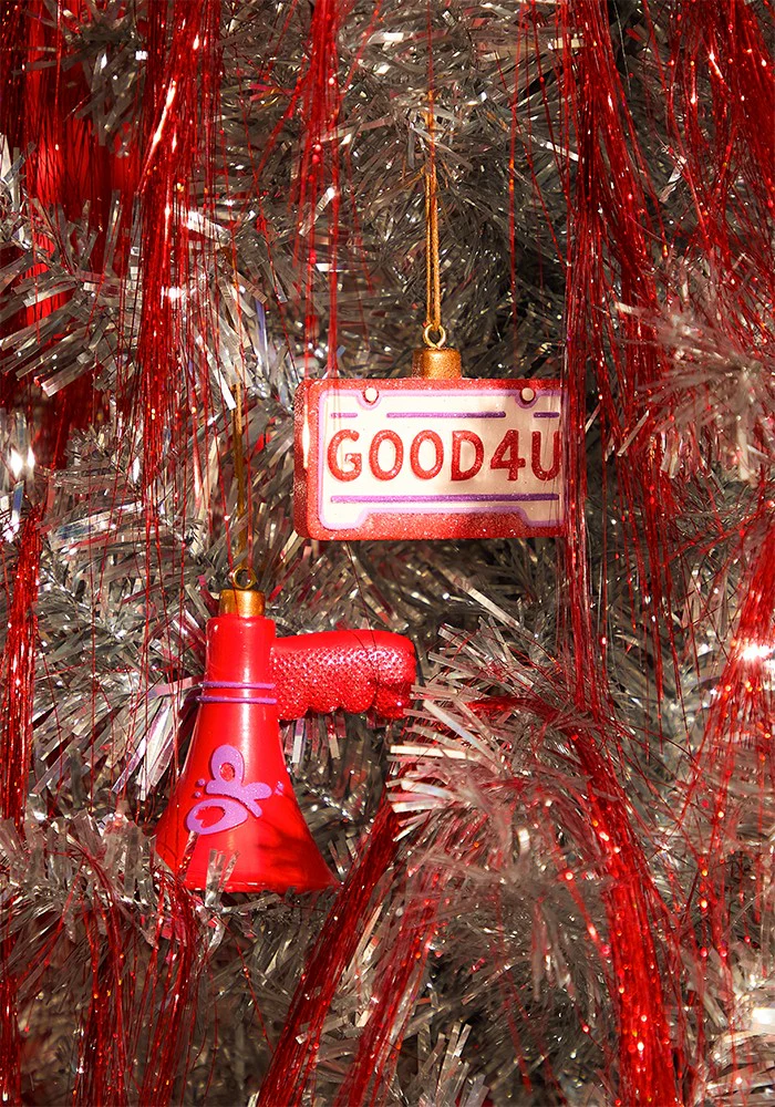 'Good 4 U' License Plate Ornament - Image 3